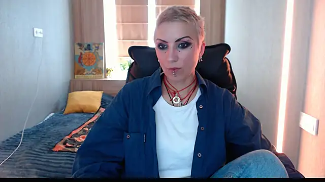 Sweet-n-Strong online show from 06-07-26, 11:03
