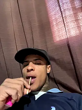 Guilps online show from 10-24-25, 01:40