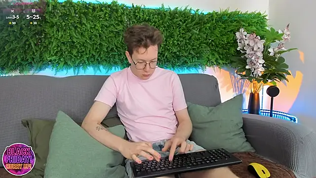 Teddy Parker online show from 11-30-25, 08:07