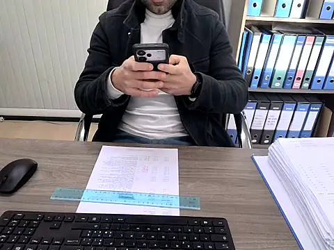 Evasionee online show from 01-12-26, 07:46