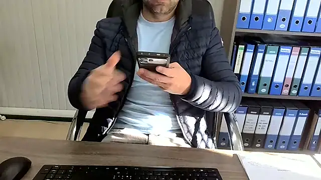 Evasionee online show from 03-24-26, 07:24