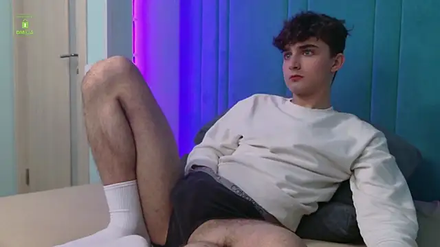 Snapshot of Richard_steele_hot chatting on 10-31-25, 03:46 Richard steele hot online show from 10-31-25, 03:46