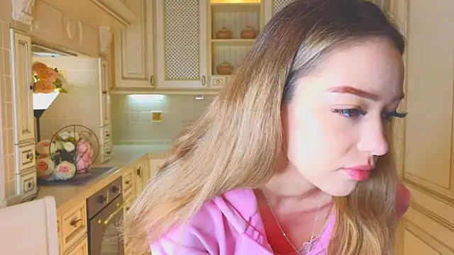 DeiraCharson online show from 11-07-25, 03:06