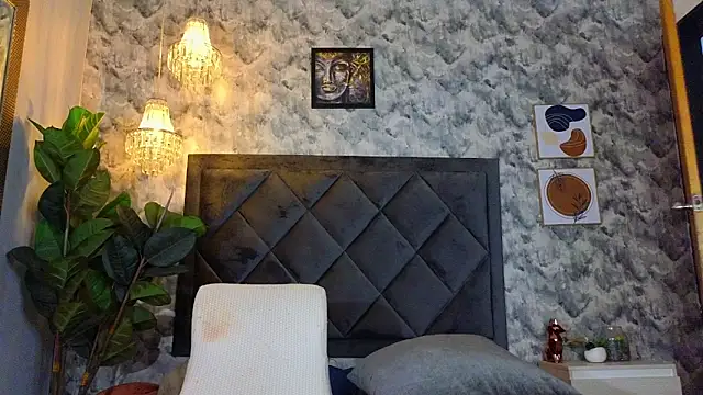 Indi rave online show from 11-14-25, 01:32