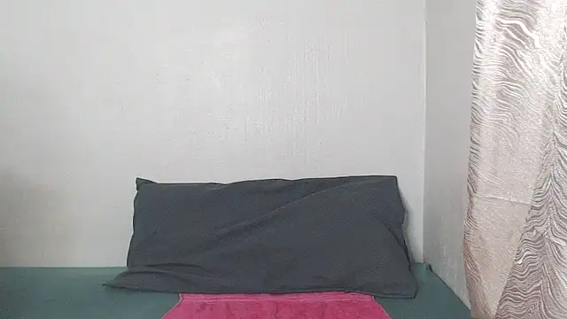 EbonyTinyX online show from 11-28-25, 01:30