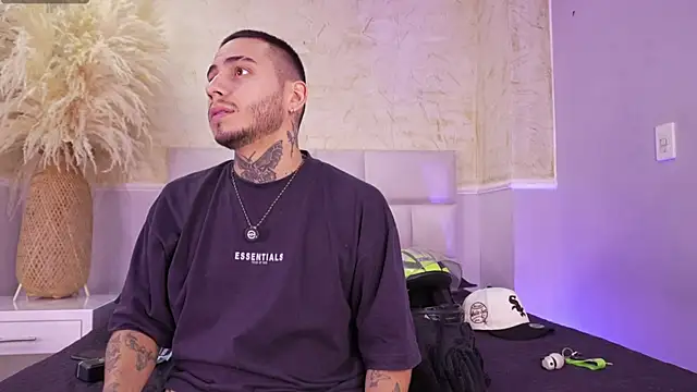 AsiaMillerr  online show from 12-15-25, 04:28