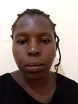 Snapshot of FUNNY_PUSS chatting on 10-25-25, 01:07 FUNNY PUSS online show from 10-25-25, 01:07