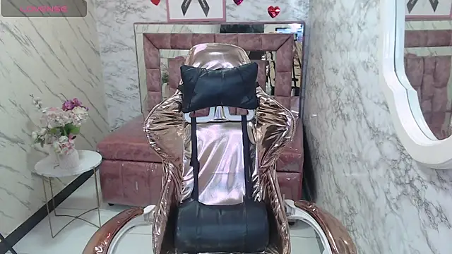 Afrodita Wild v online show from 03-24-26, 01:16