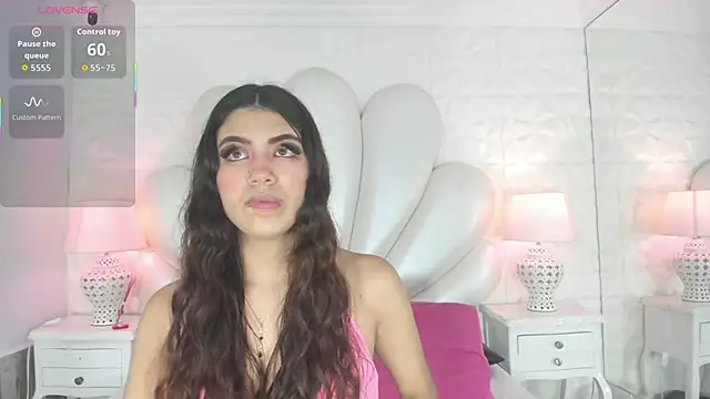 Snapshot of AntonellaPowell chatting on 11-10-25, 07:57 AntonellaPowell online show from 11-10-25, 07:57