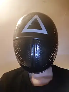 doll in luxury online show from 02-03-26, 06:35