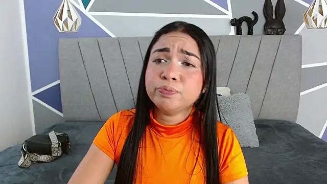 Snapshot of AliceSmity_ chatting on 12-22-25, 12:46 AliceSmity online show from 12-22-25, 12:46