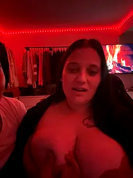 Snapshot of Aksinja05 chatting on 11-26-25, 07:37 Aksinja05 online show from 11-26-25, 07:37