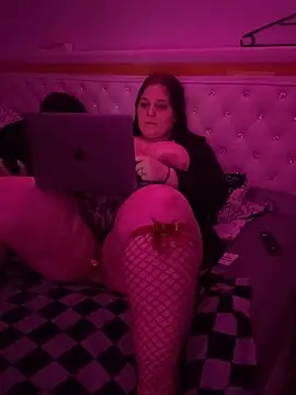 Snapshot of Aksinja05 chatting on 12-18-25, 07:53 Aksinja05 online show from 12-18-25, 07:53