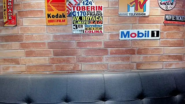 foxy sharlotte online show from 12-17-25, 06:03