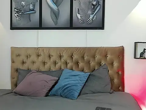 Snapshot of christopher_palmerjs chatting on 11-16-25, 04:18 christopher palmerjs online show from 11-16-25, 04:18