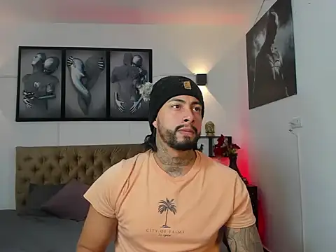 Snapshot of christopher_palmerjs chatting on 11-22-25, 01:26 christopher palmerjs online show from 11-22-25, 01:26