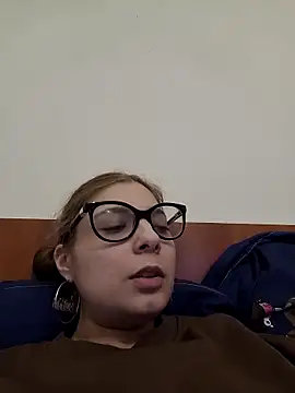 sweetbabygirlforyou online show from 04-15-26, 04:03