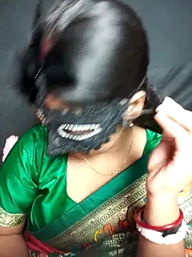 Mampykolkata online show from 11-26-25, 04:52