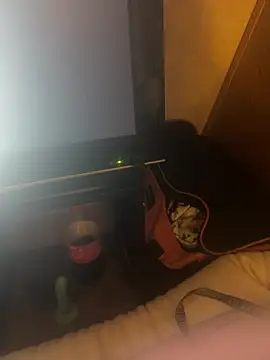 Toy4U2ply online show from 04-29-26, 07:12