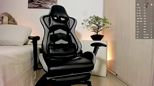 IamKael  online show from 02-15-26, 10:39