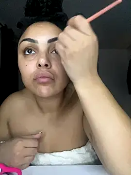 CaramelCarmenxox online show from 11-23-25, 10:20