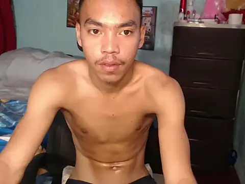 slimraz02 online show from 03-10-26, 03:00