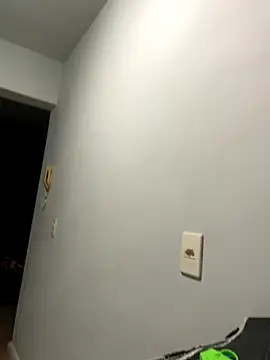 Snapshot of 20verrr chatting on 10-25-25, 03:47 20verrr online show from 10-25-25, 03:47