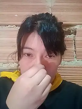 Snapshot of Angeline_Thompson chatting on 11-08-25, 03:01 Angeline Thompson online show from 11-08-25, 03:01