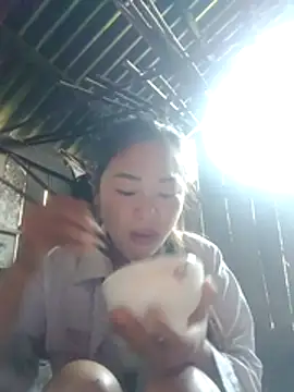 yeu-yeu online show from 10-29-25, 12:02