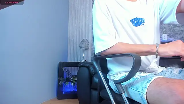 zack joness18 online show from 01-16-26, 04:05