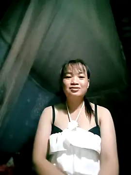 Snapshot of Noelle-e chatting on 11-01-25, 12:07 Noelle-e online show from 11-01-25, 12:07