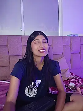 YeseniaRodriguez3 online show from 06-08-26, 12:49