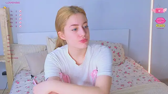 Alice Presly online show from 03-08-26, 03:54