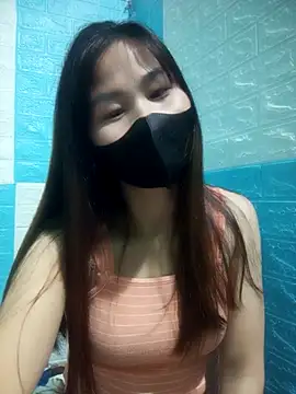 Donatella28 online show from 12-16-25, 06:51