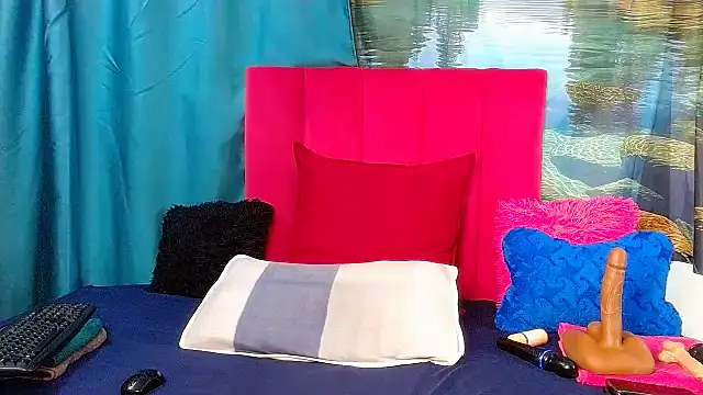 Lisa-001 online show from 04-26-26, 12:30