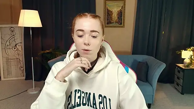 AddieOsler online show from 11-22-25, 07:46