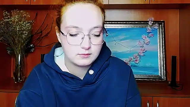 MissAriaa online show from 04-18-26, 06:17