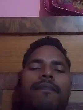 Snapshot of dsjsuwjsdhh chatting on 10-25-25, 04:57 dsjsuwjsdhh online show from 10-25-25, 04:57