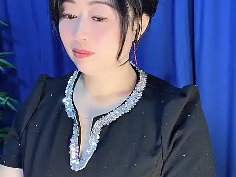 yaoyao22678 online show from 11-19-25, 02:33