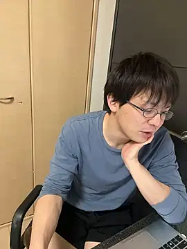 Snapshot of miyabi_yabi chatting on 04-21-26, 01:39 miyabi yabi online show from 04-21-26, 01:39