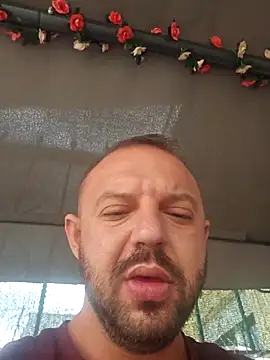 Snapshot of ElitecoupleX chatting on 10-26-25, 10:32 ElitecoupleX online show from 10-26-25, 10:32