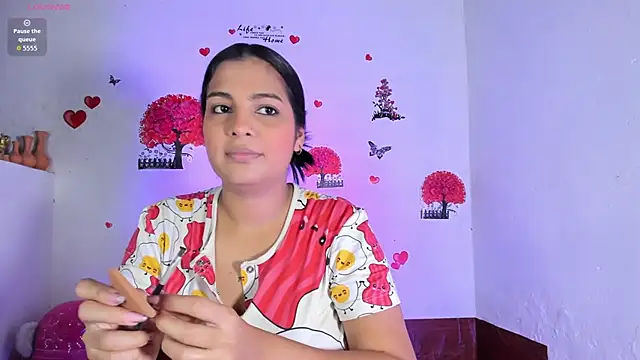 Leyacopper  online show from 02-11-26, 12:15