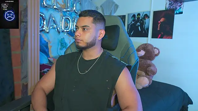 Tiler wolker online show from 02-14-26, 03:25