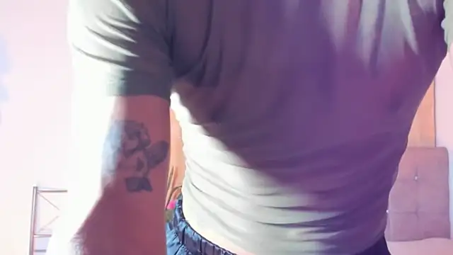 nahomi28  online show from 11-03-25, 04:52