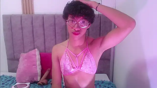 Athenea Zoe online show from 11-21-25, 08:07