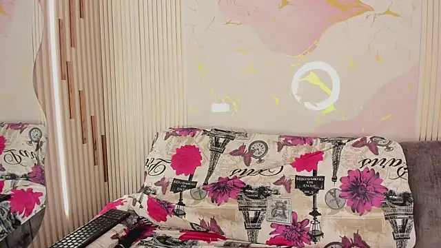 NhoanBrunette online show from 04-24-26, 01:57