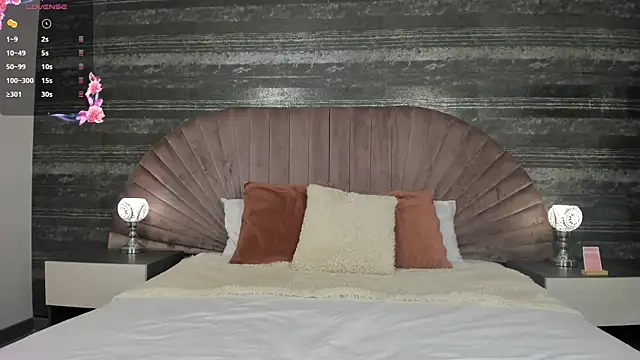 Nayla Monroee online show from 04-25-26, 04:04