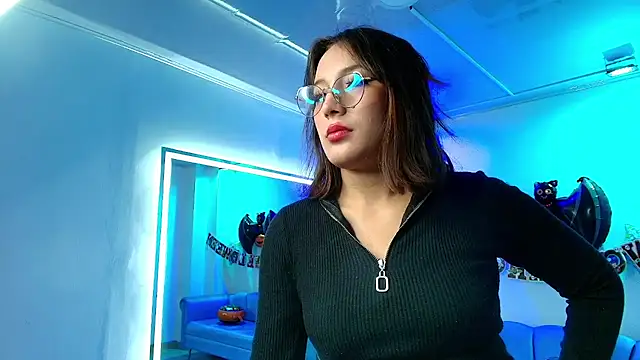 Snapshot of Lili_scott chatting on 10-30-25, 03:19 Lili scott online show from 10-30-25, 03:19