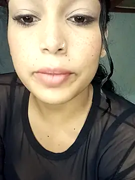 Snapshot of aleexacandy chatting on 01-08-26, 02:25 aleexacandy online show from 01-08-26, 02:25