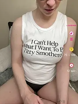 CreamedKitten online show from 04-25-26, 02:58